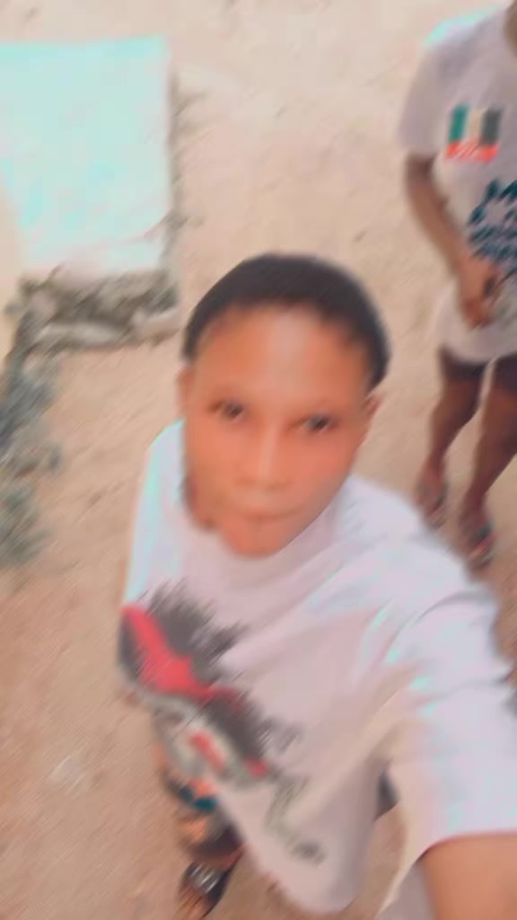 @𝑒𝑒𝒹𝓎 𝒷𝓊𝓀𝓀𝓎 𝟶𝟶𝟷