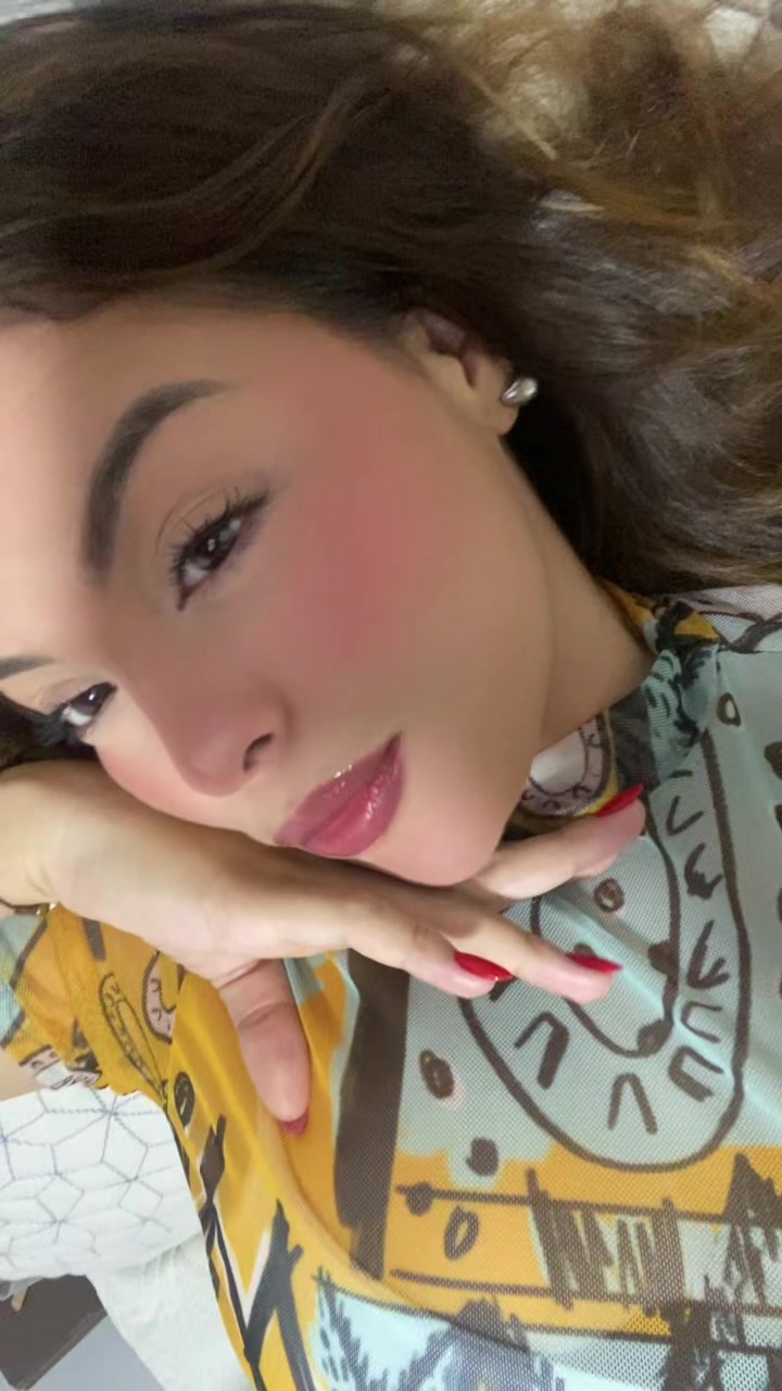 @Vale 🧸✨🦋