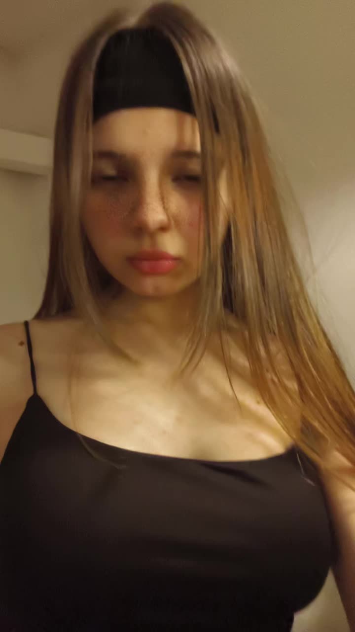@nqq33