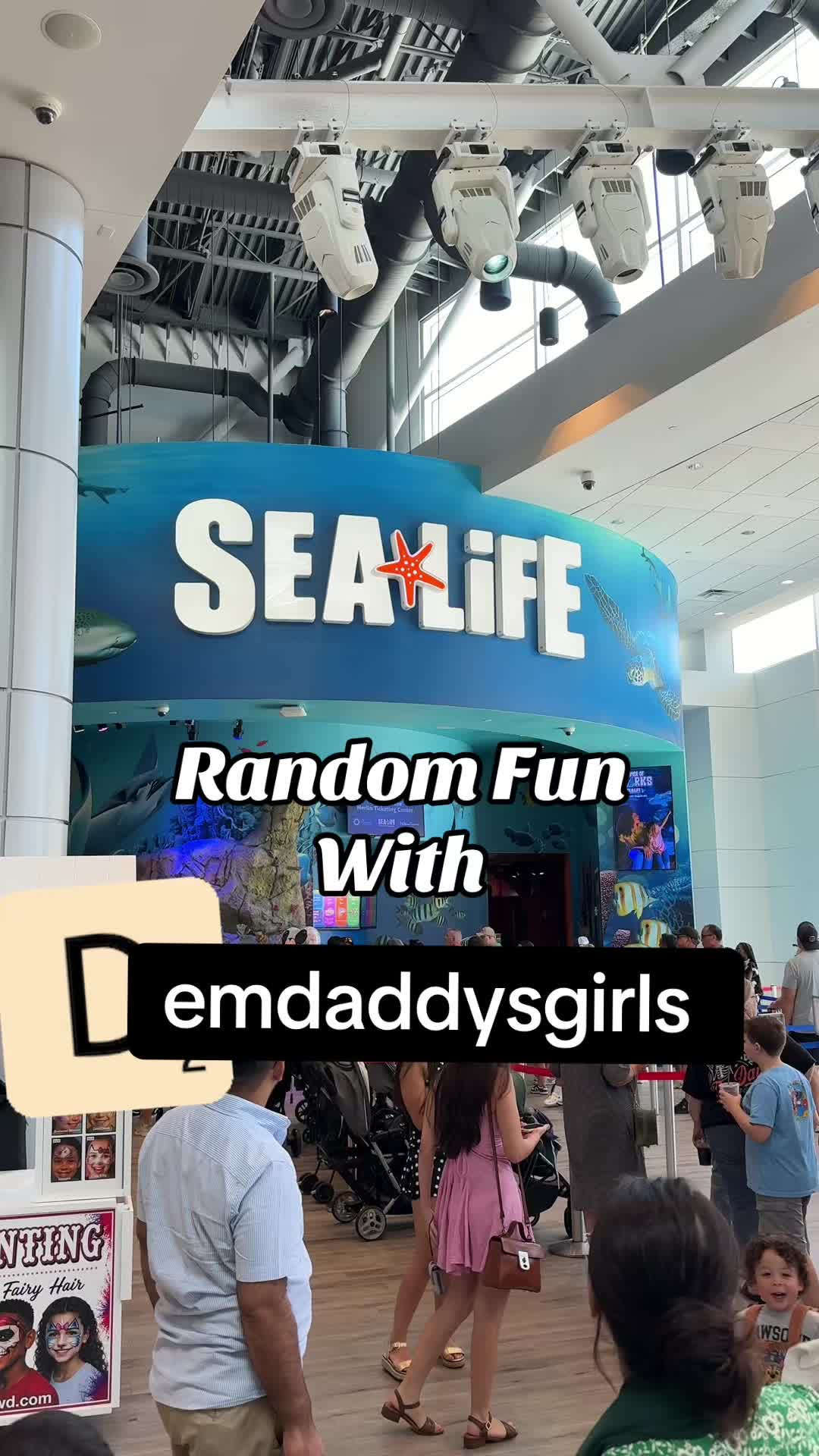 @DemDaddysGirls4