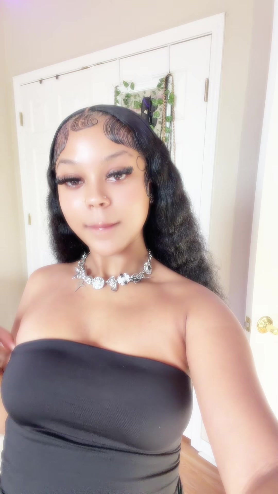@doll .