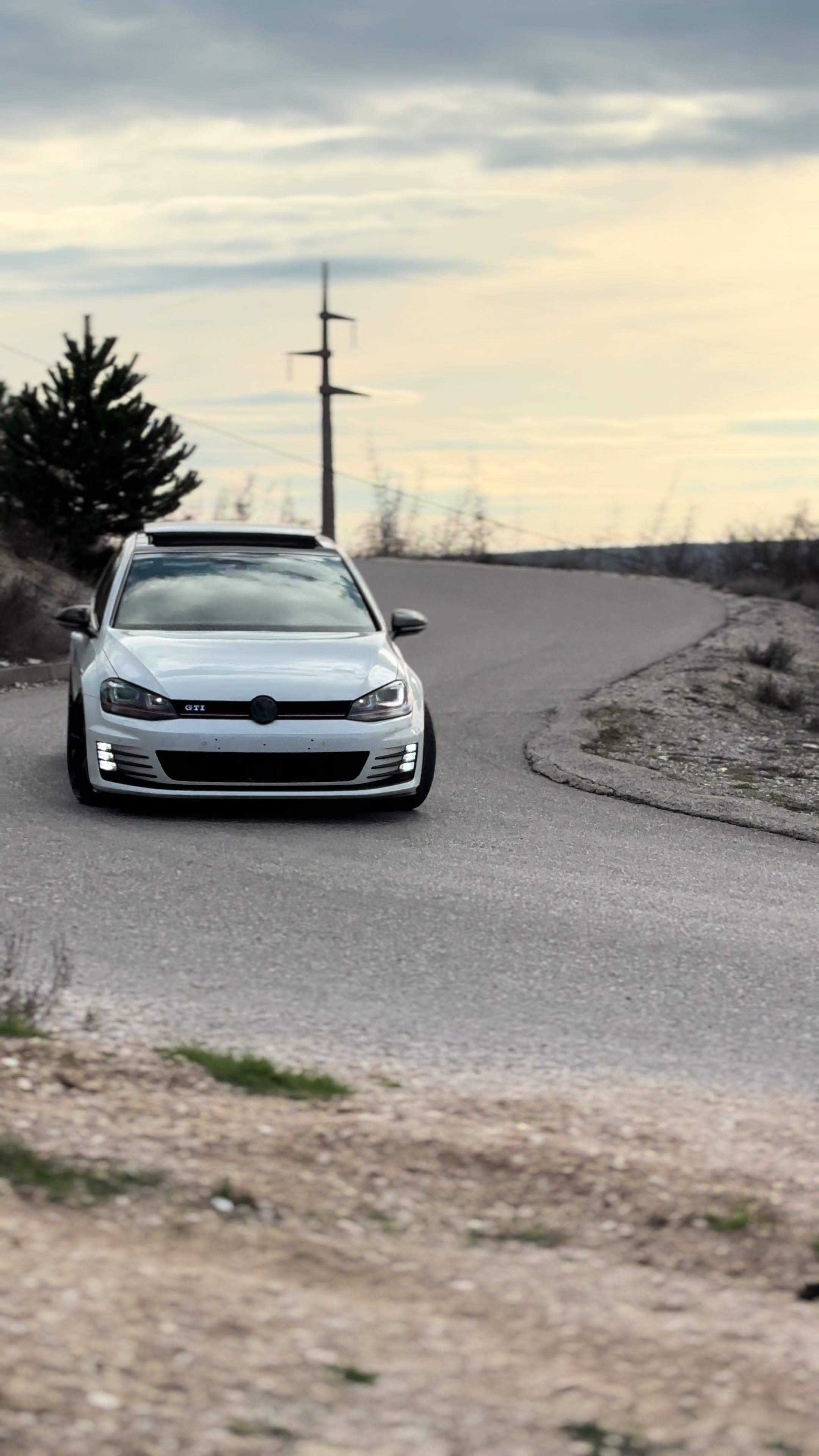 @WHITEGTI