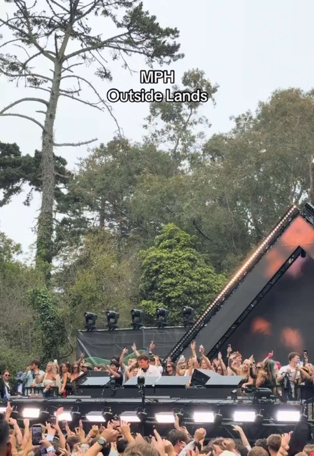 @festcon