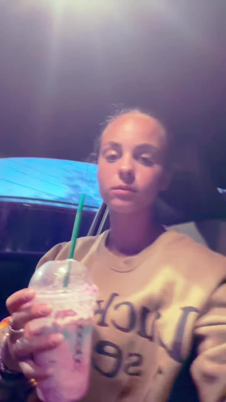 @hiiii