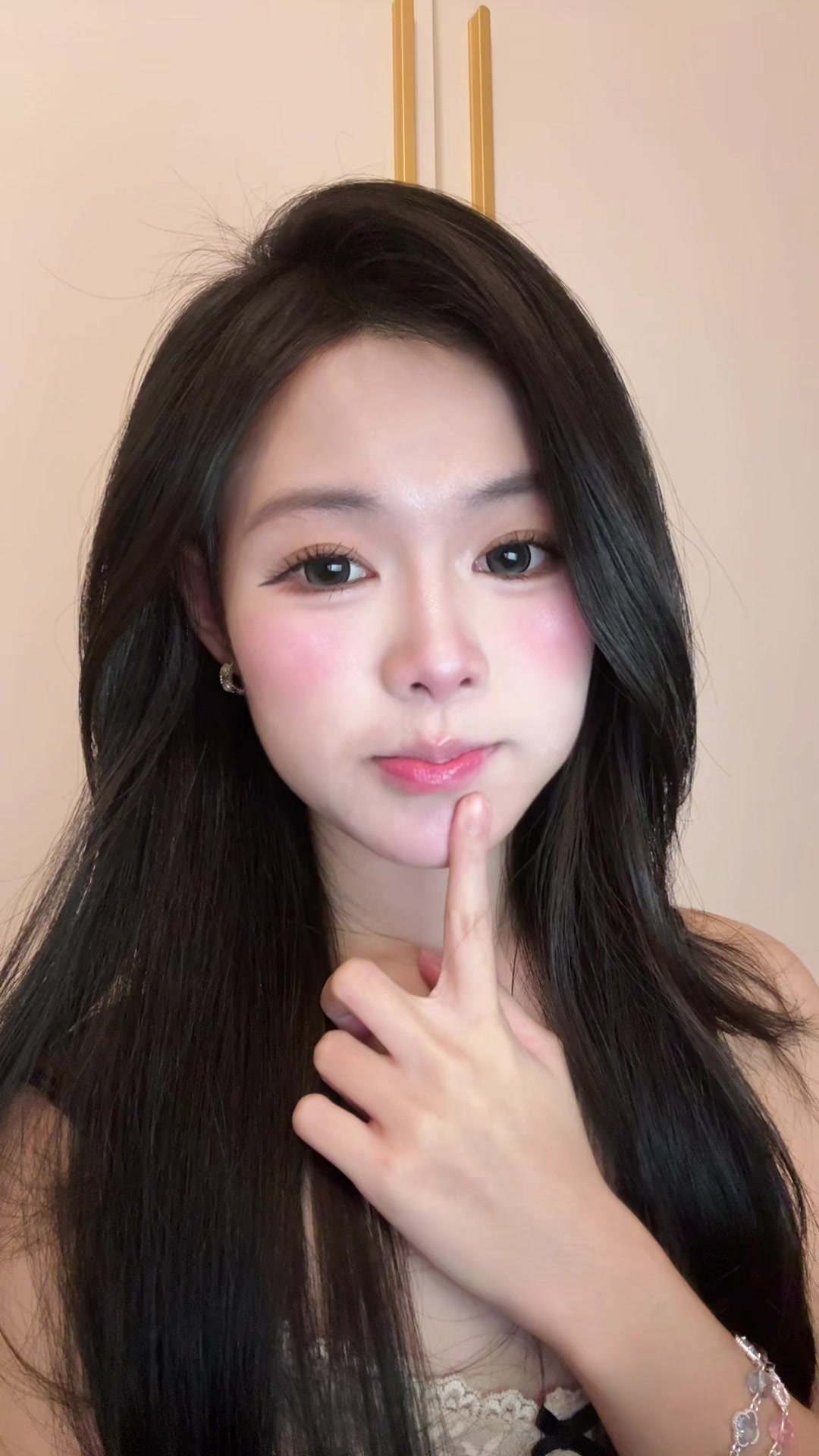 @🐇