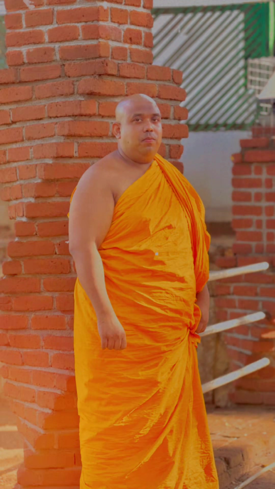 @@භාරතී -පොඩි- හාමුදුරුවෝ