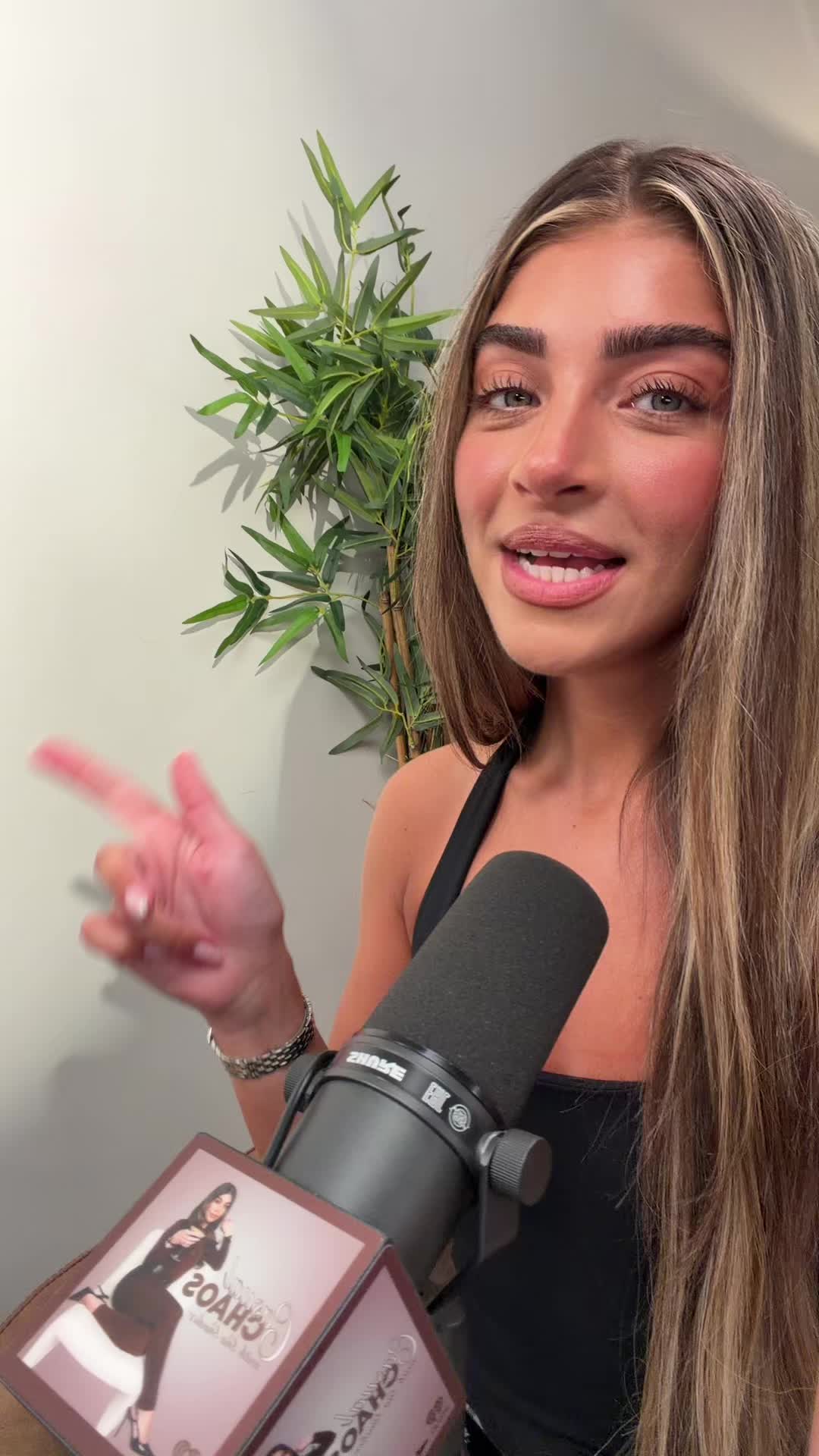 @casualchaoswithgia