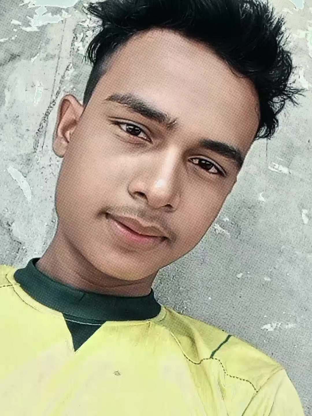 @🫅MOMINUR🫅