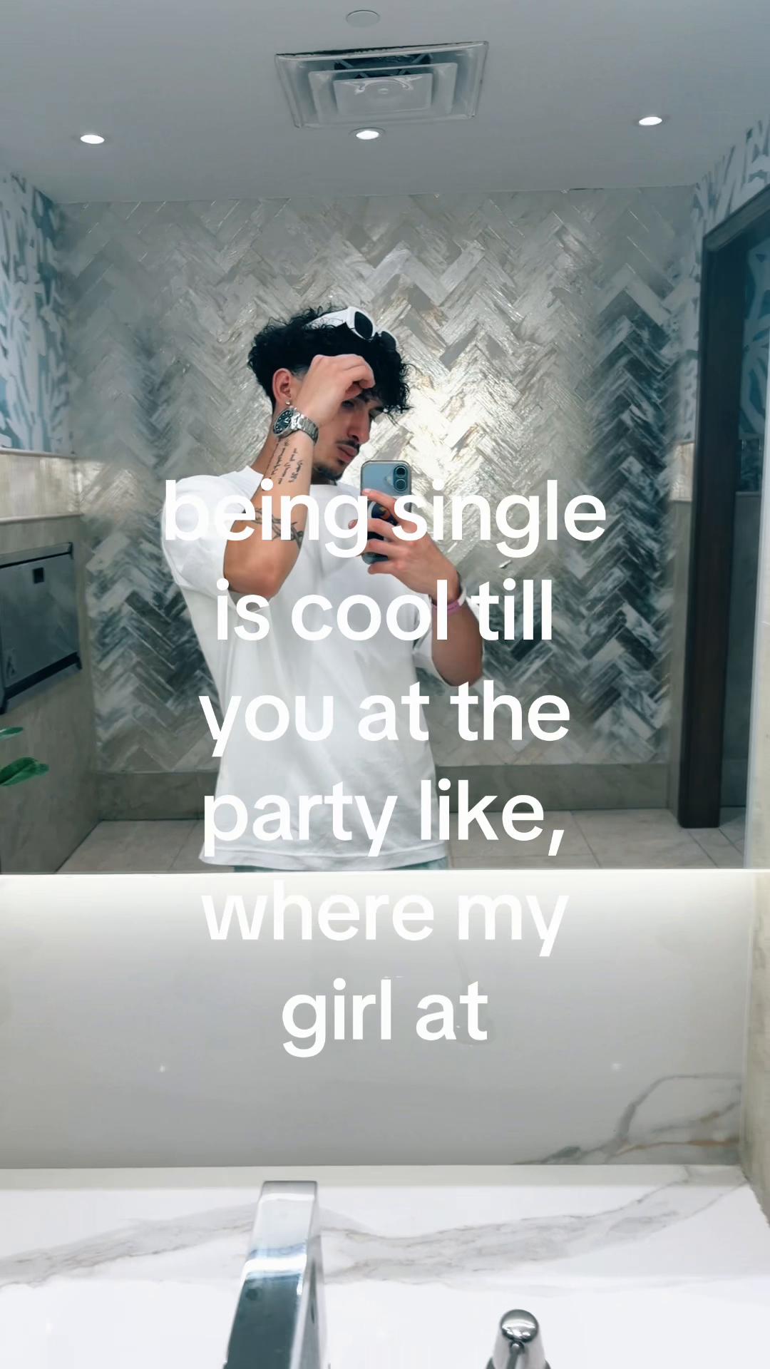 @chris🦹🏻♂️