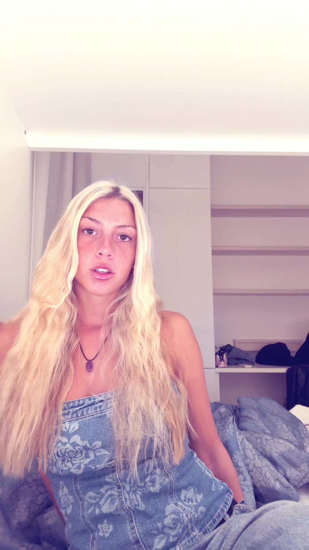 @So______