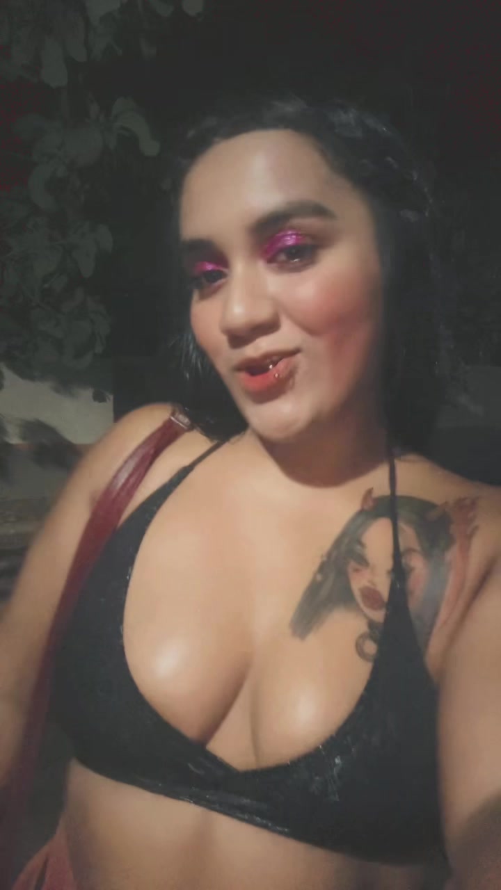 @Lizy Torres🌙🌸🫦🩷🍒