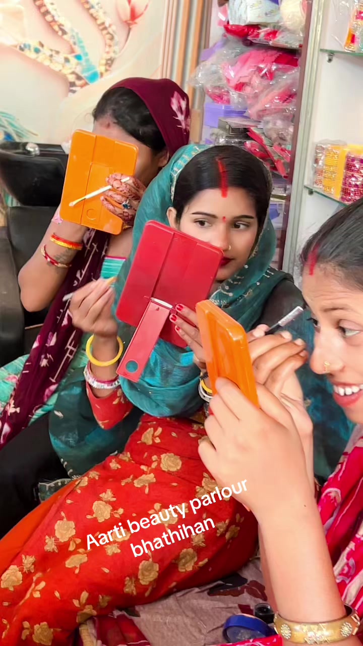 @Aarti Beauty parlour