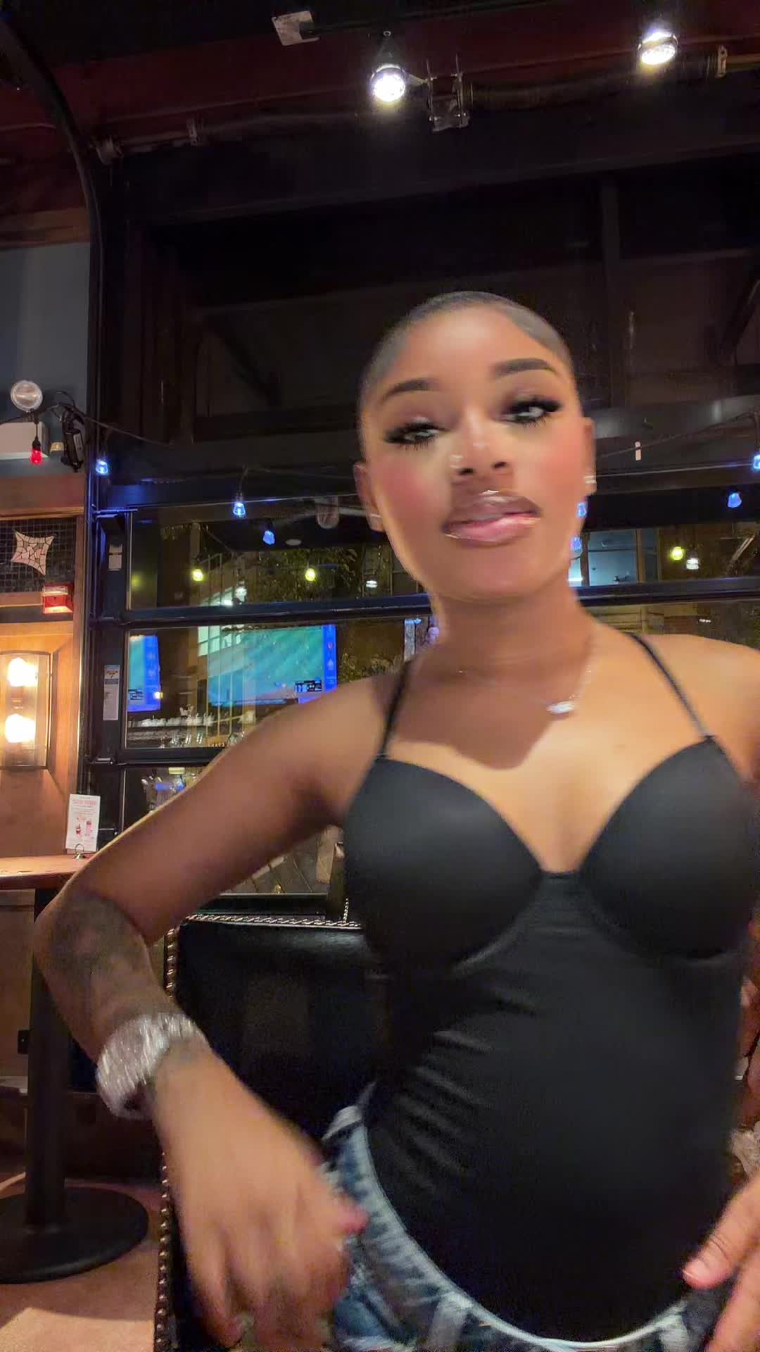 @theonlyniy__