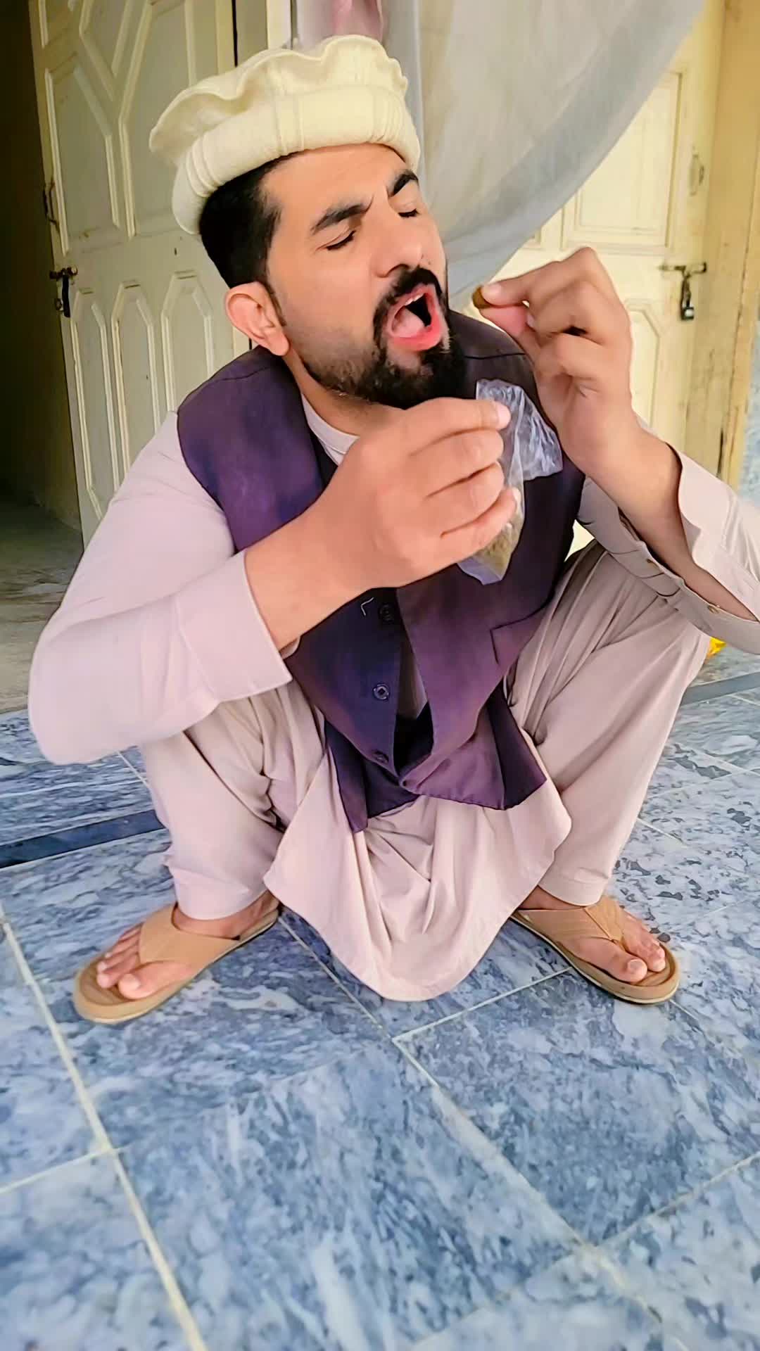 @منجن ماما آفیشل