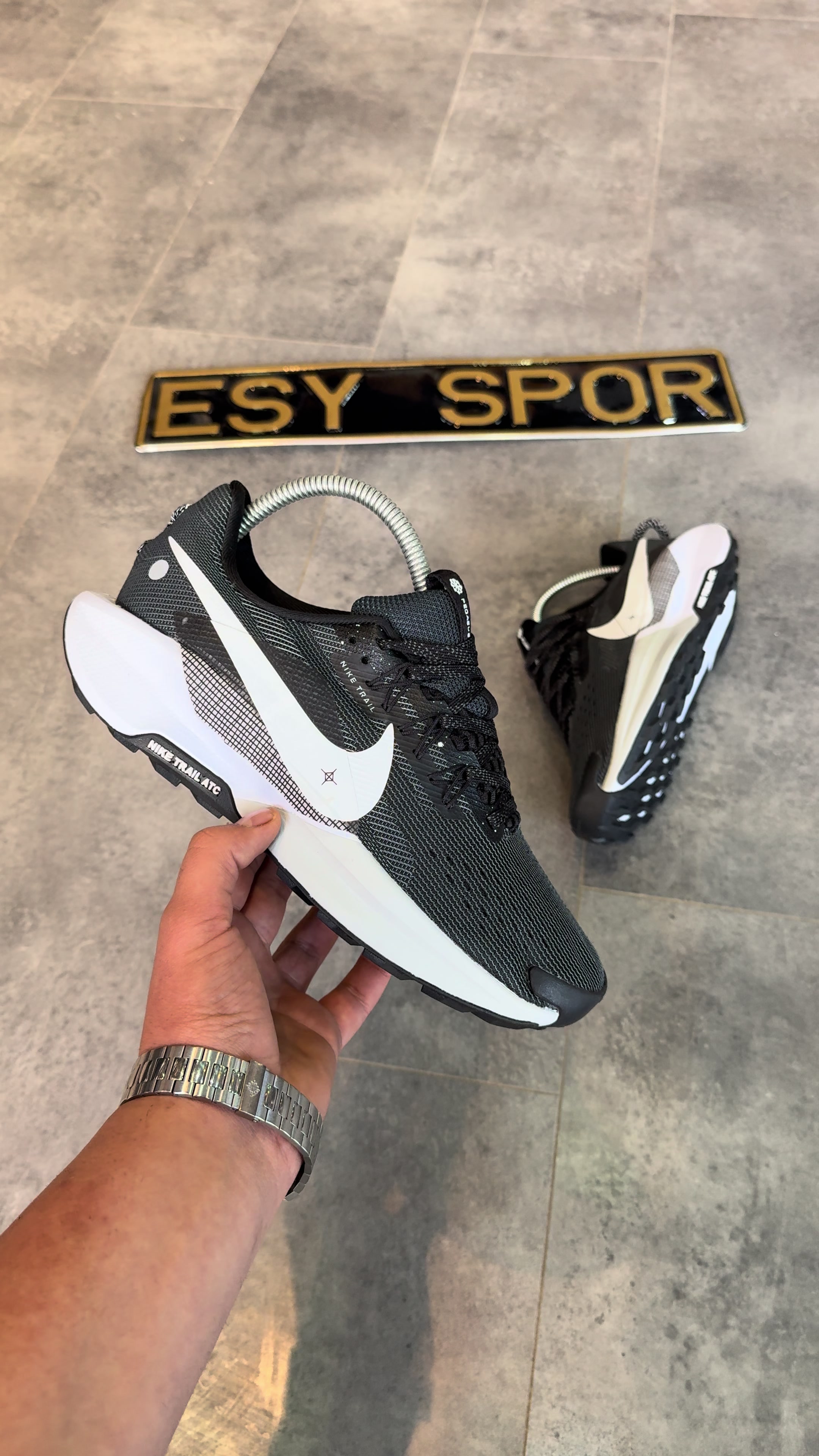 @ESY SPOR
