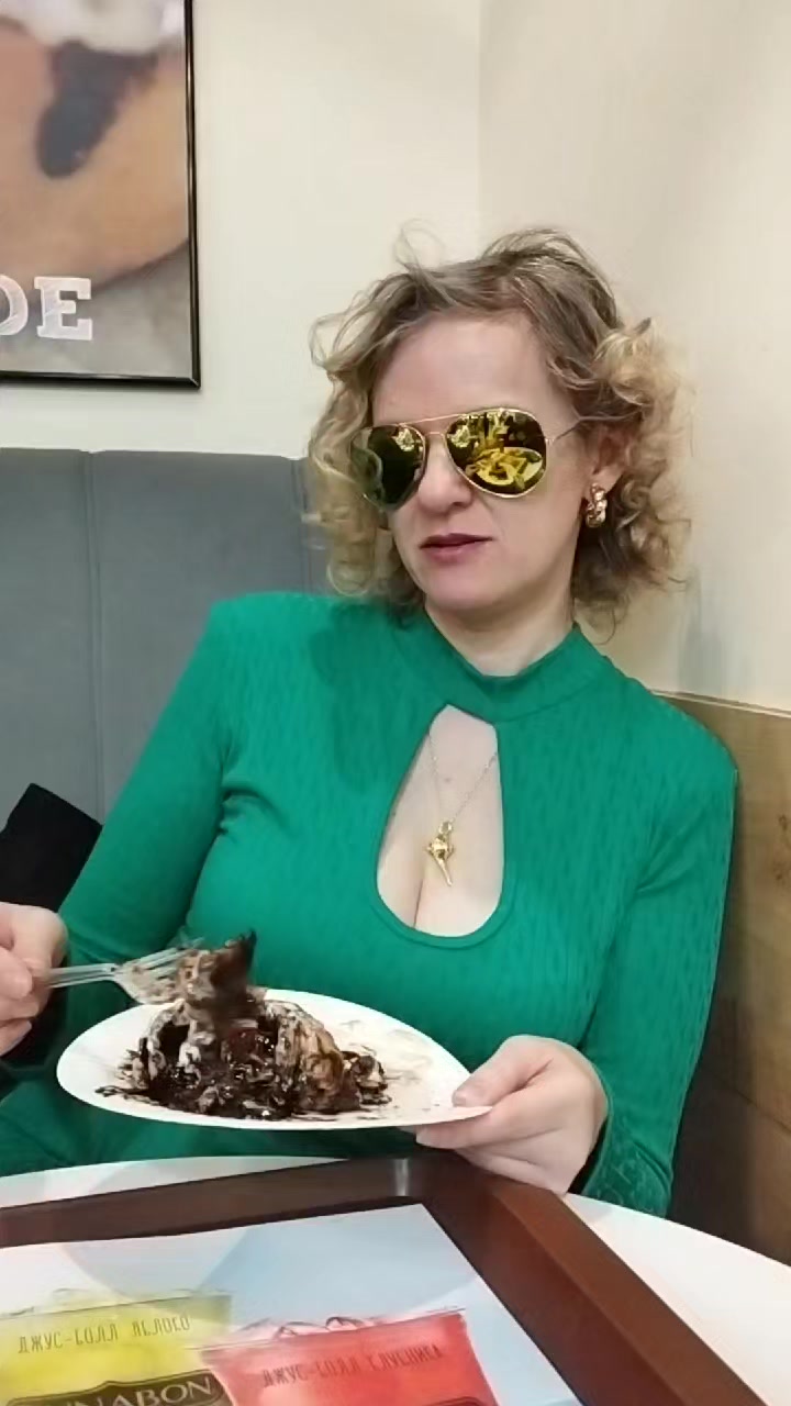 @Koketka