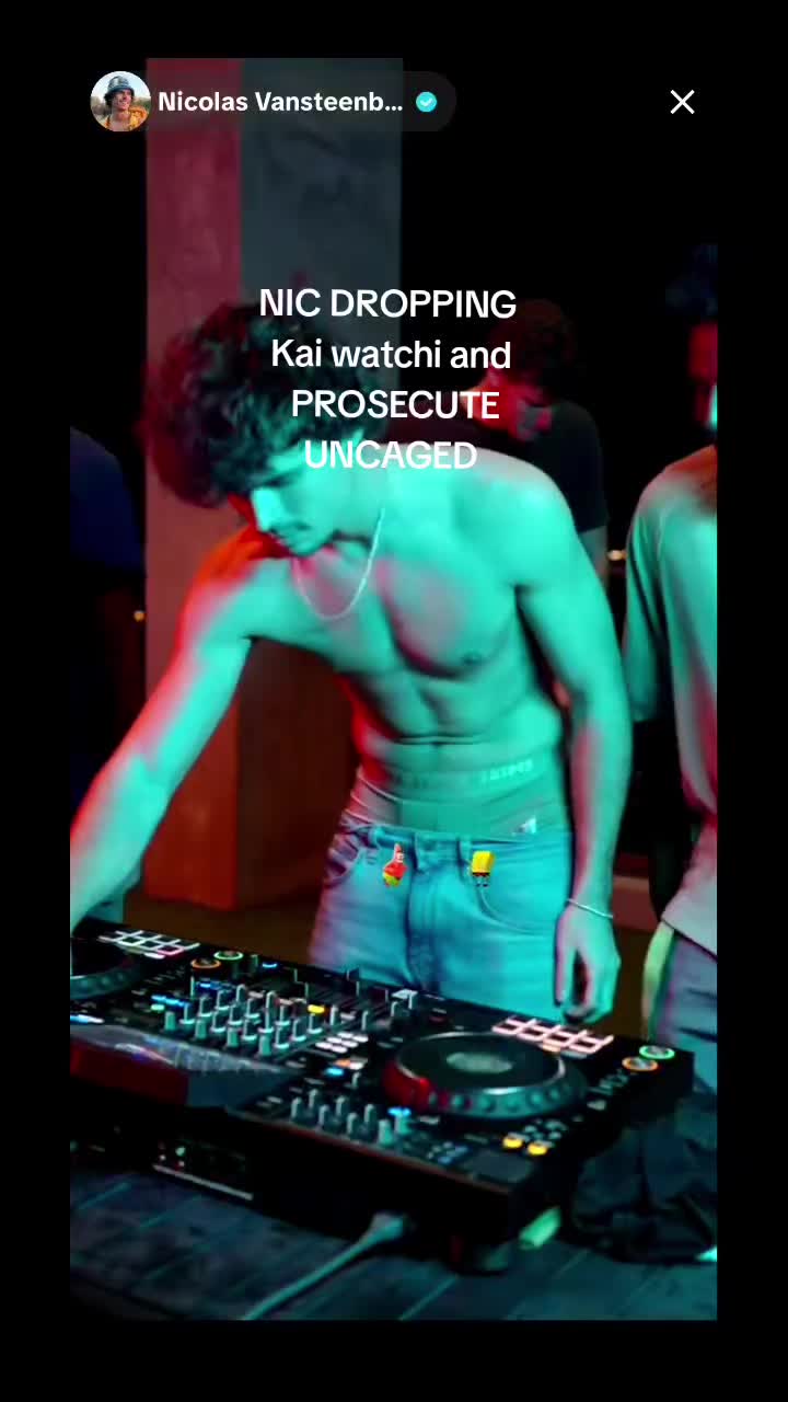 @thoughtsonparade
