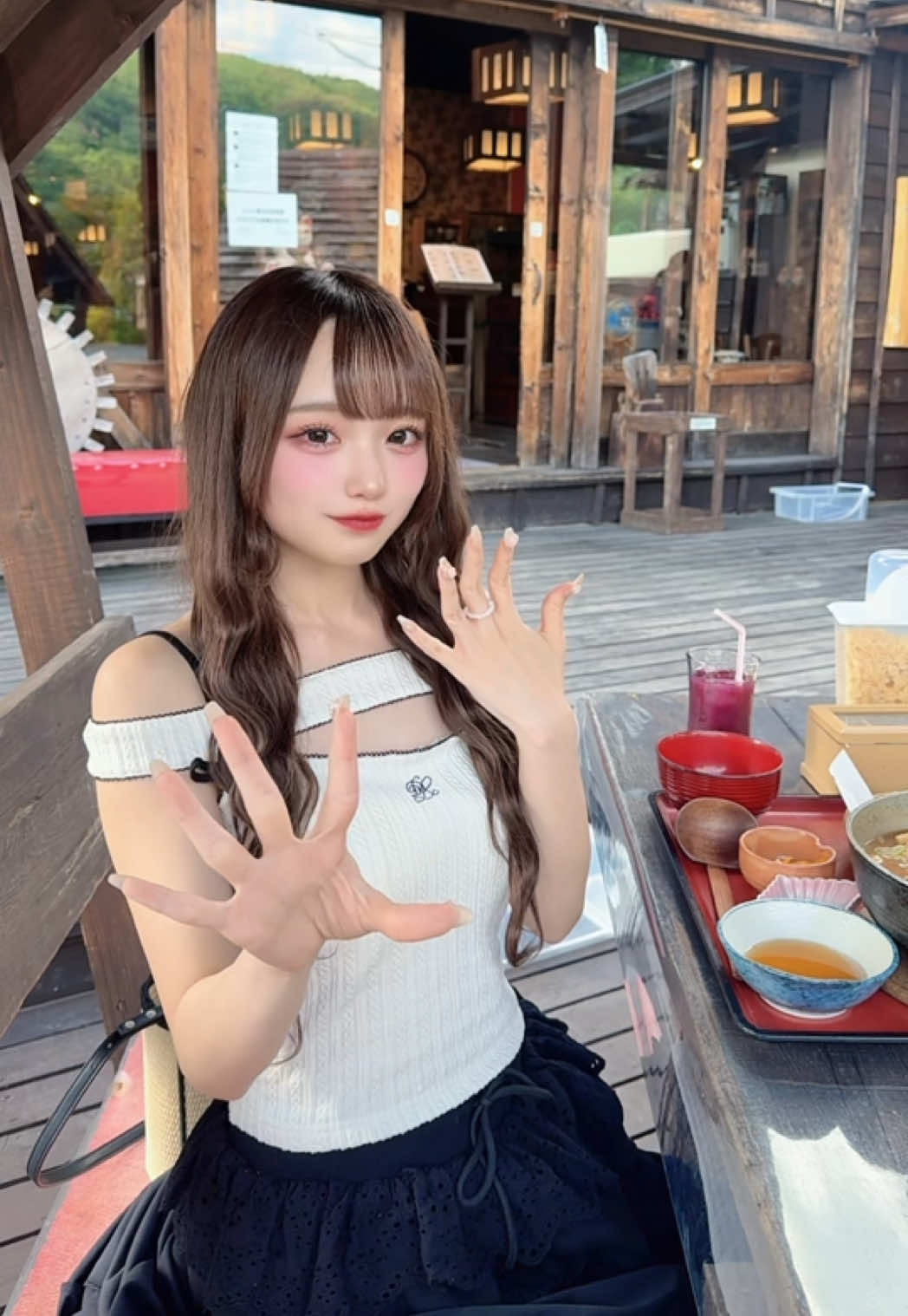 @にしのありさ
