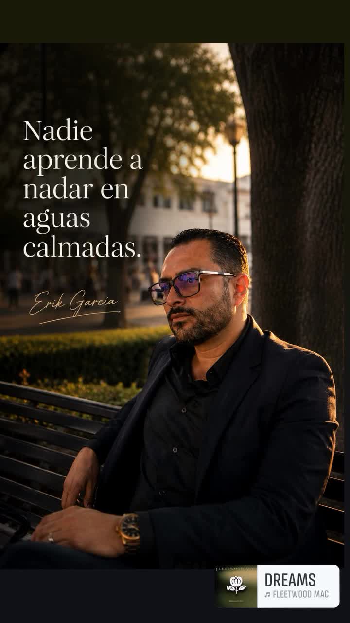 @Erik García