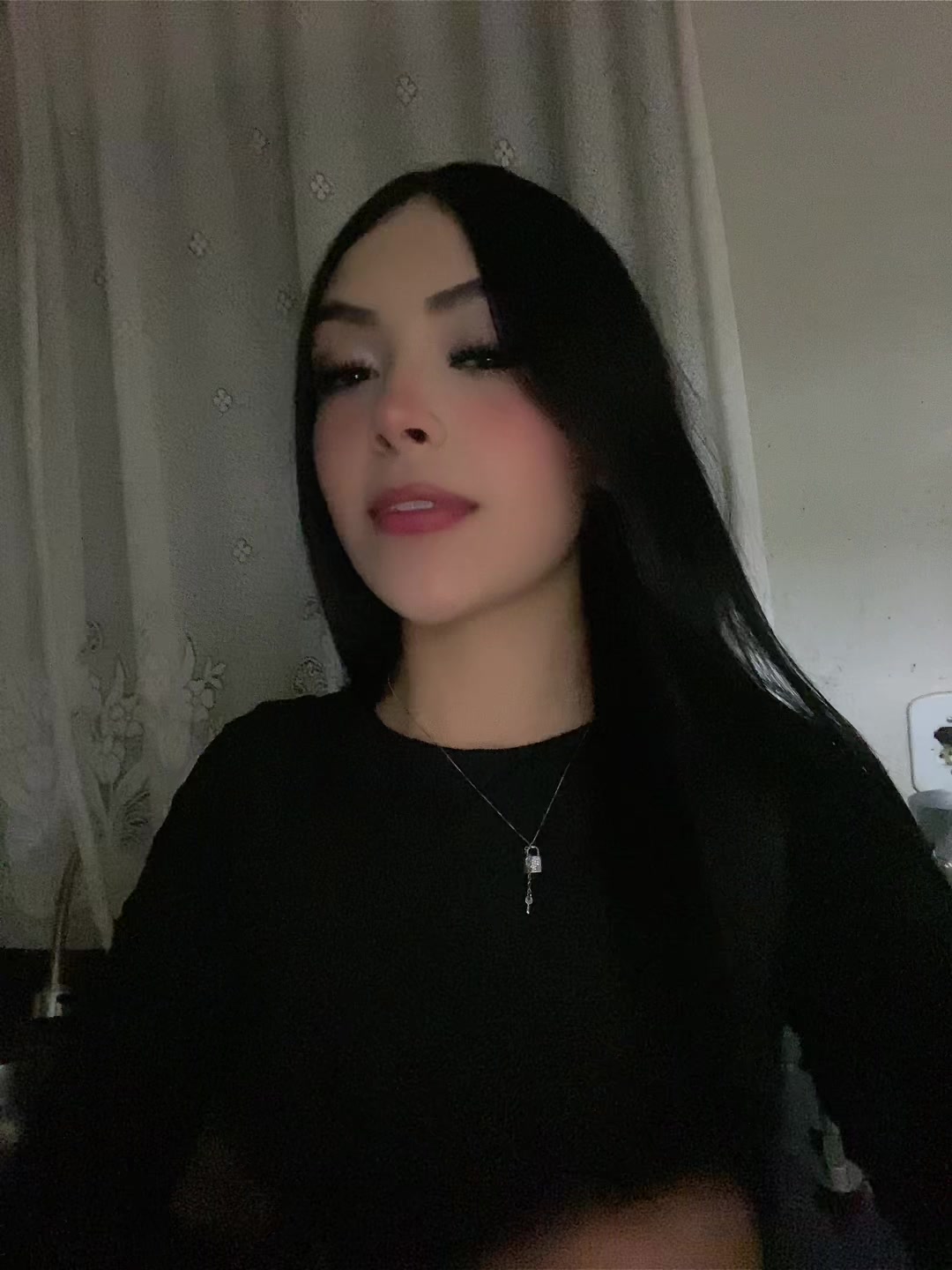 @𝓥'