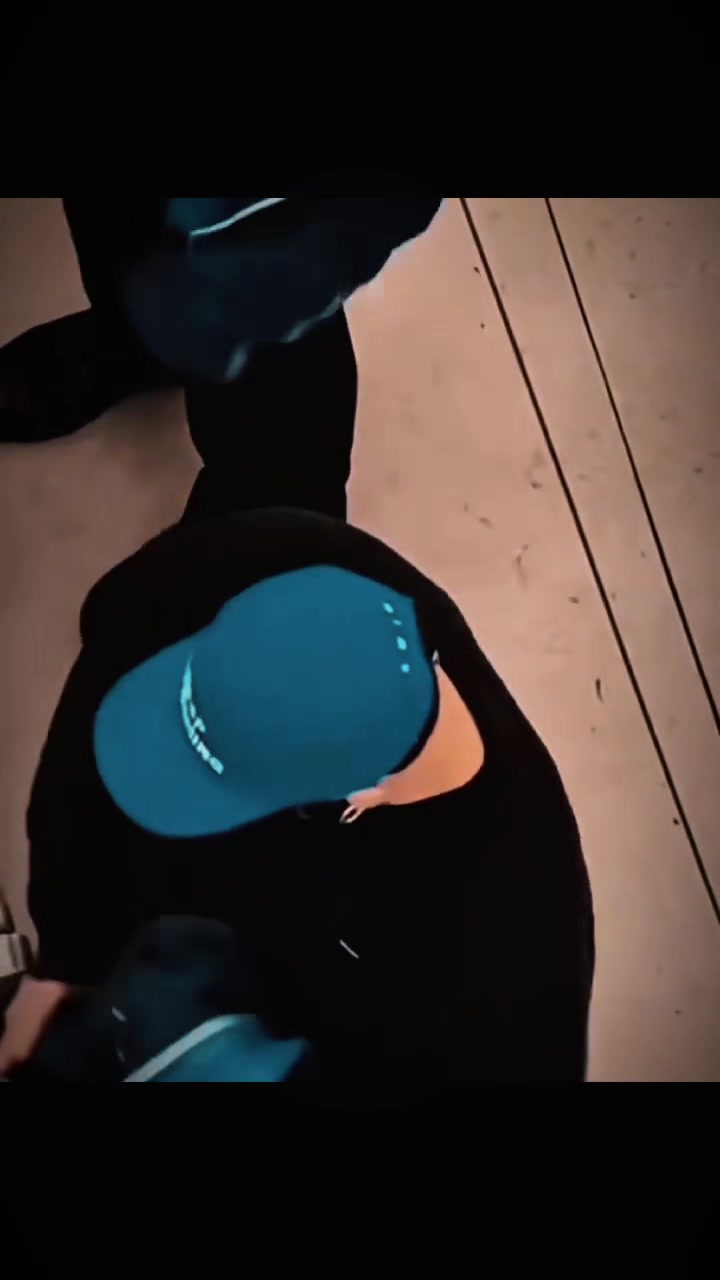 @leandralelle