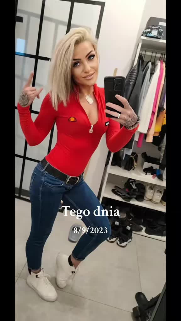 @Karolina