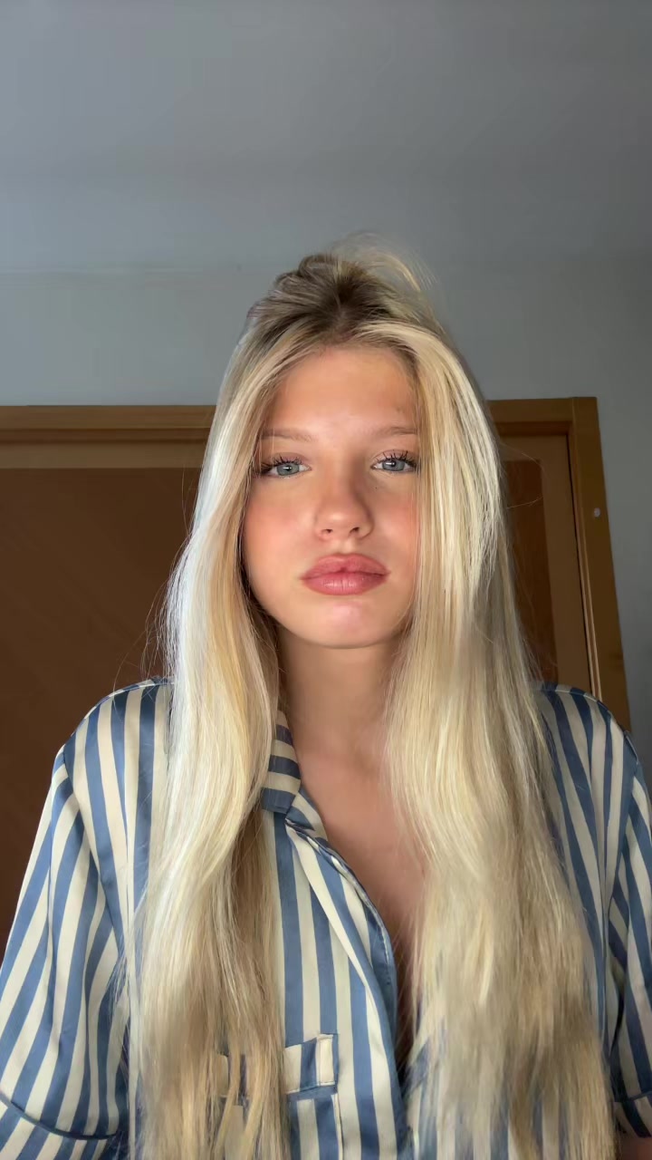 @vi