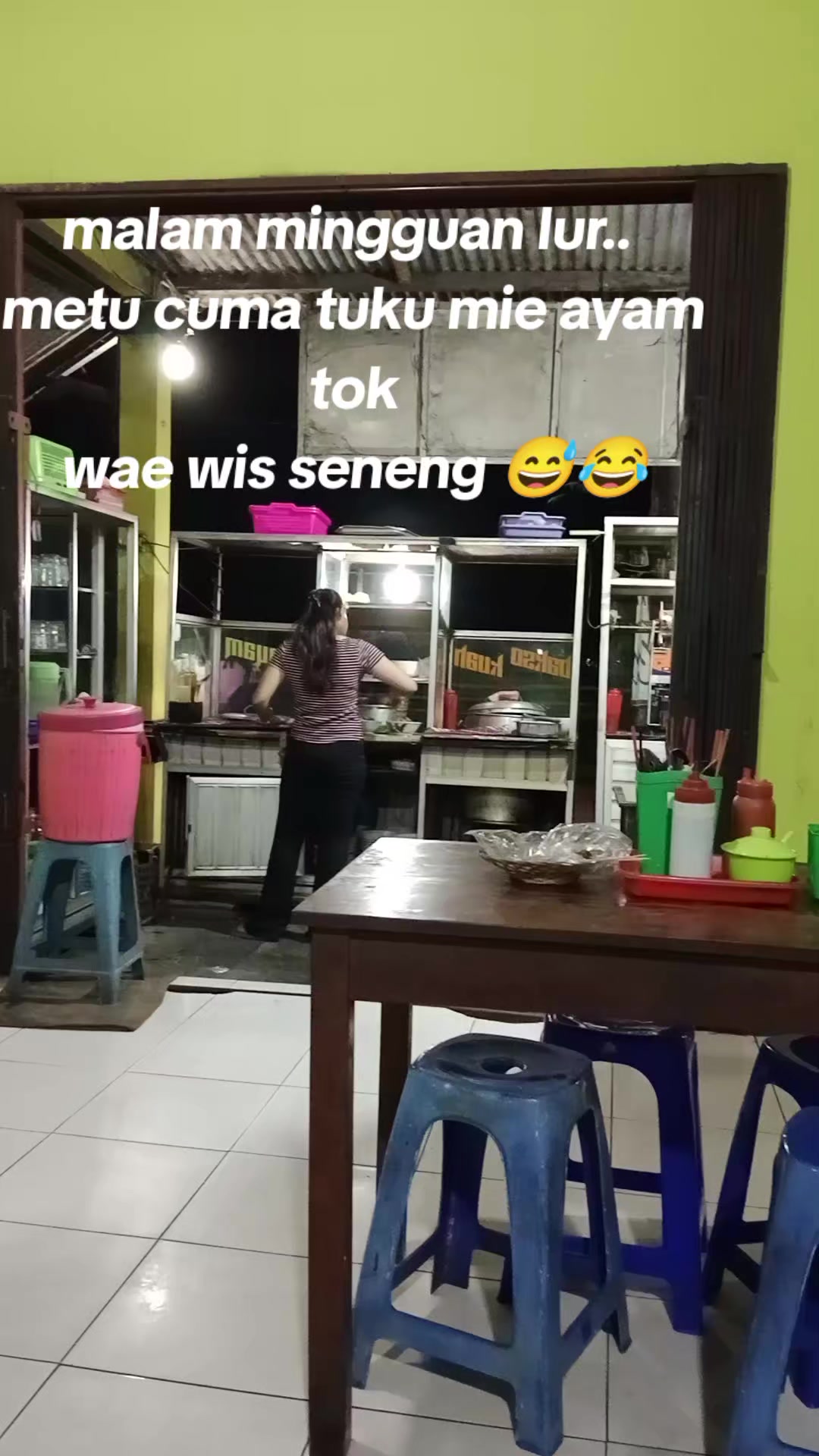 @🧡💙ERMAWATI 🧡💙