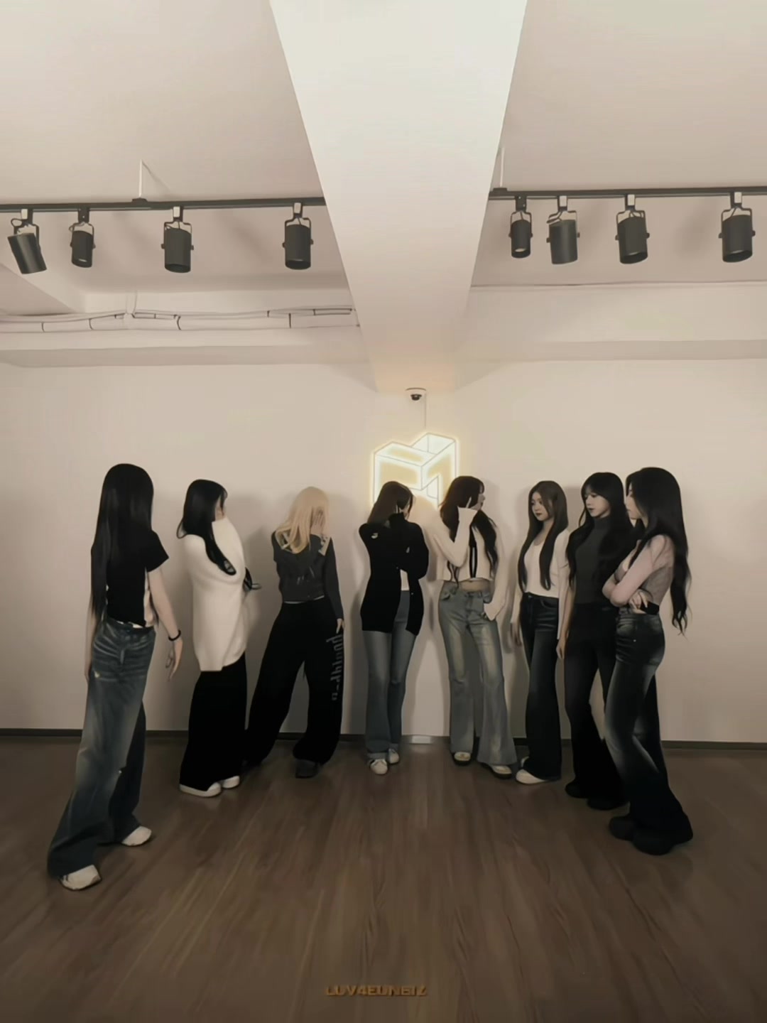 @minjuz