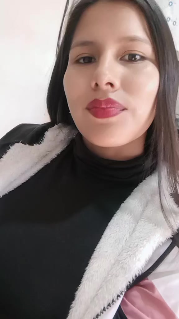 @Adrianita06