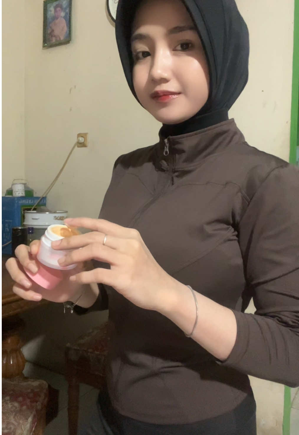 @azahraspf_