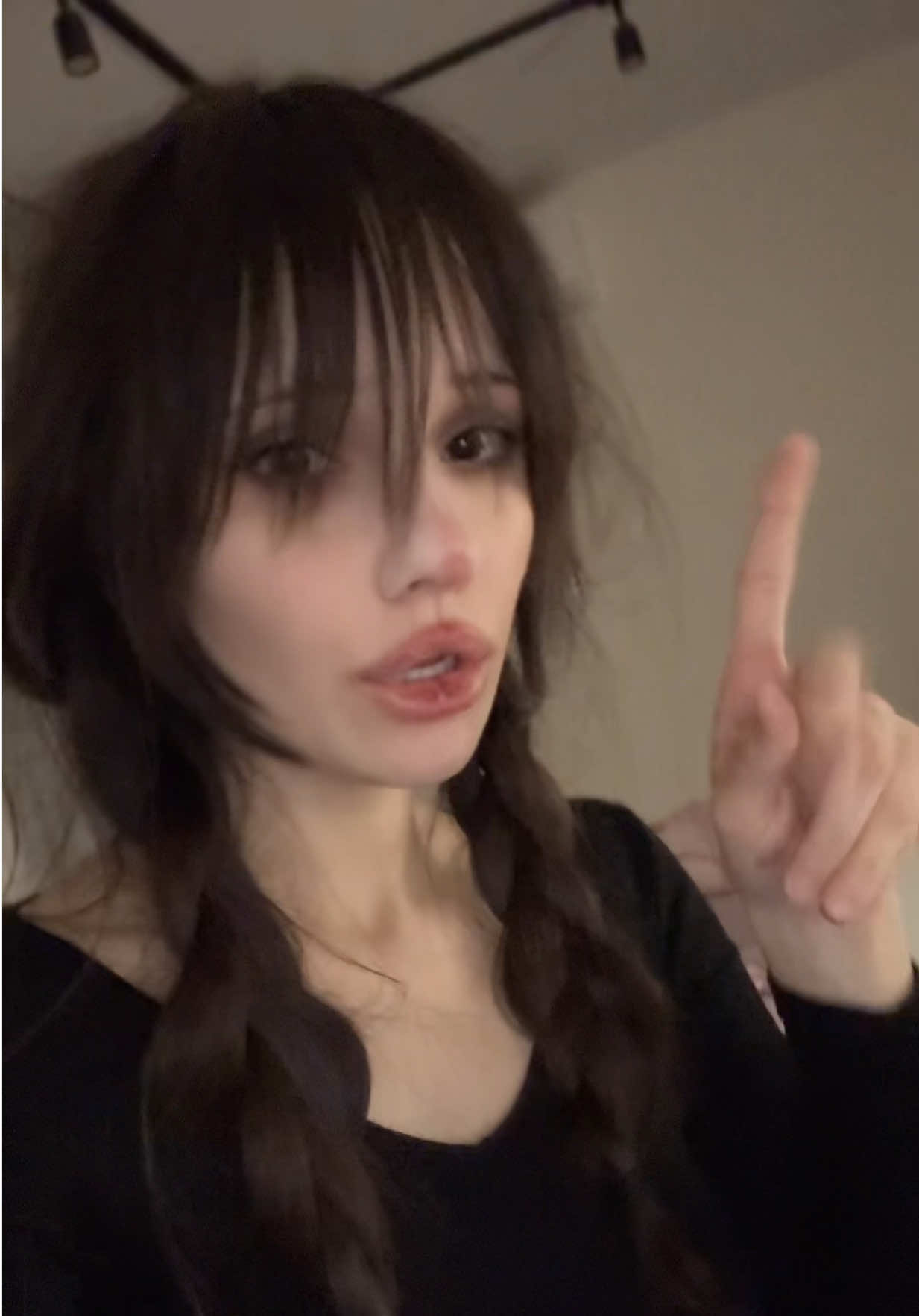 @алиша