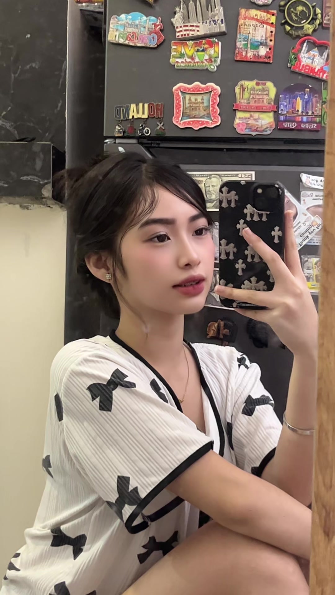 @iya