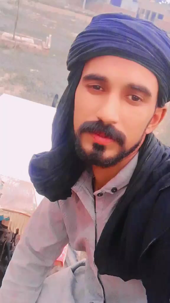 @Zaini ladla🪑🪑