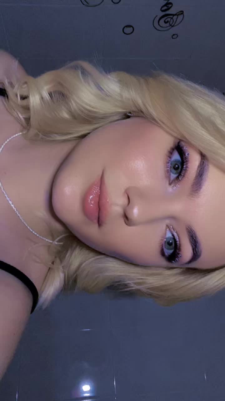 @kriss.tinaa ☾
