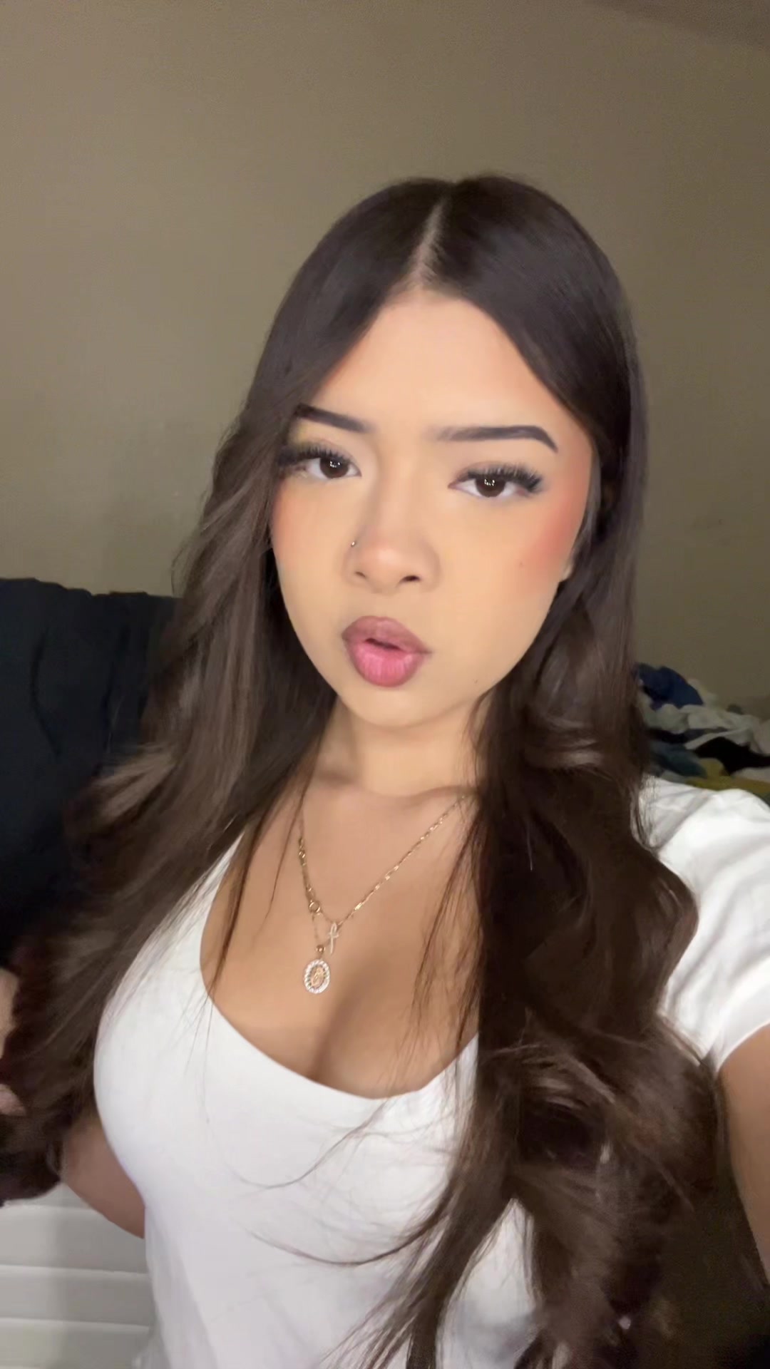 @⃟