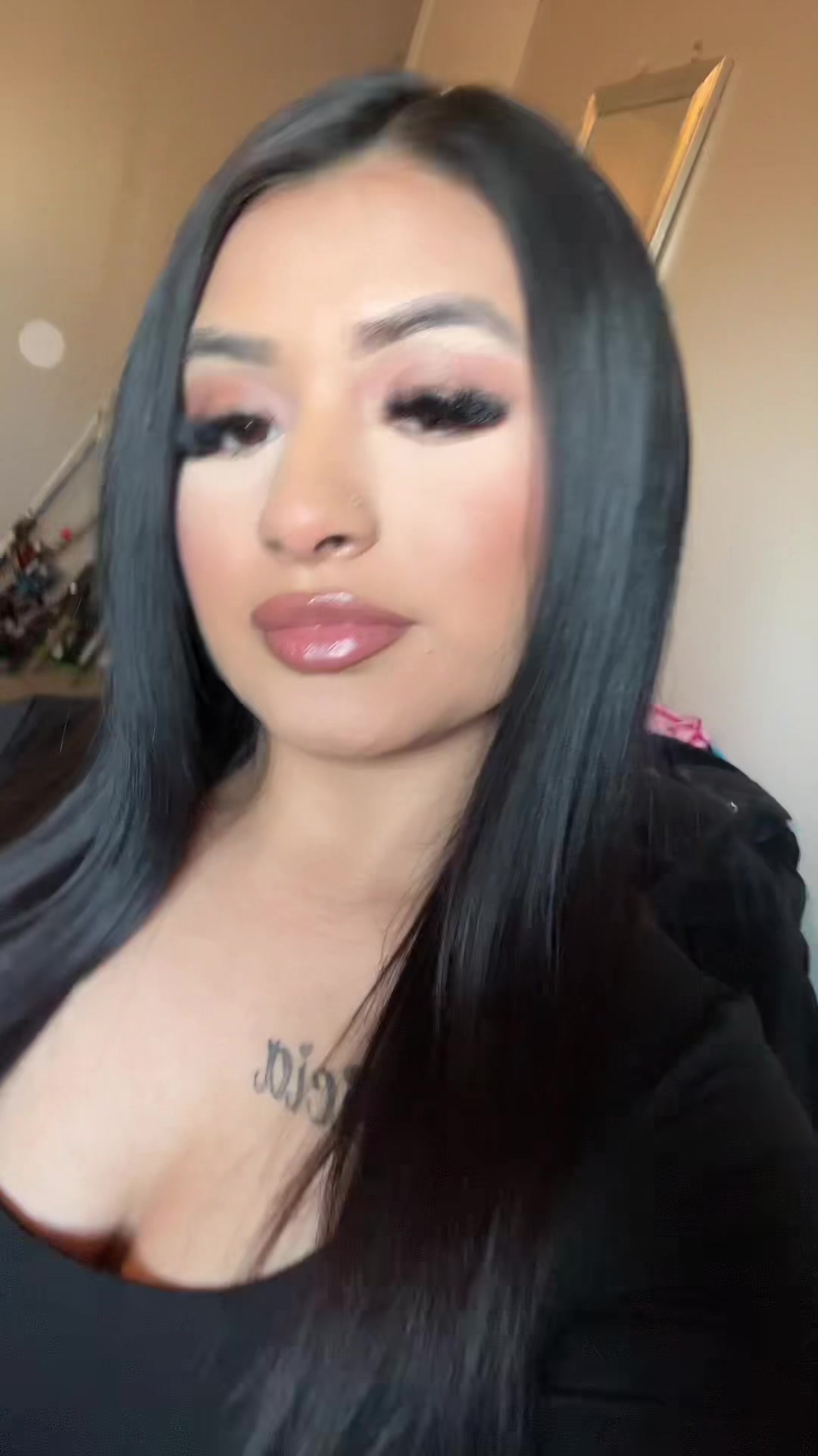 @Alondra