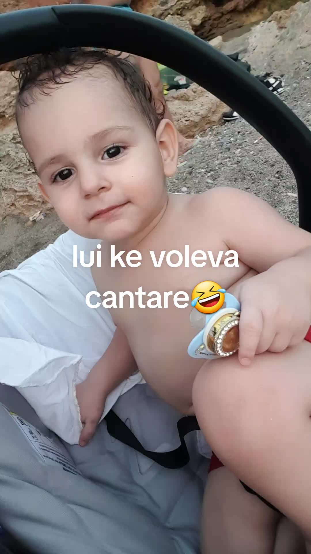 @Tania