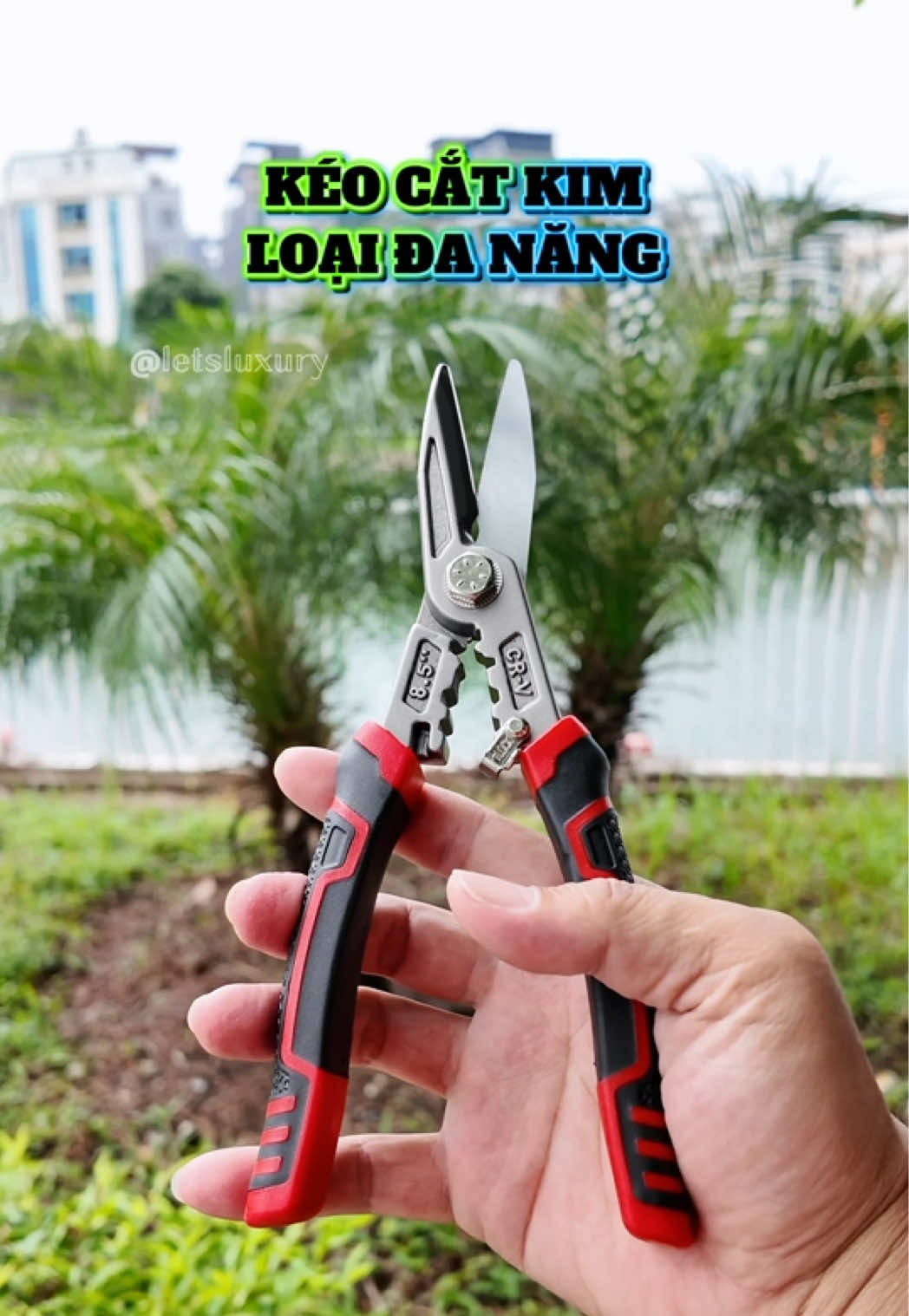 @𝕃𝔼𝕋’𝕊 𝕃𝕌𝕏𝕌ℝ𝕐