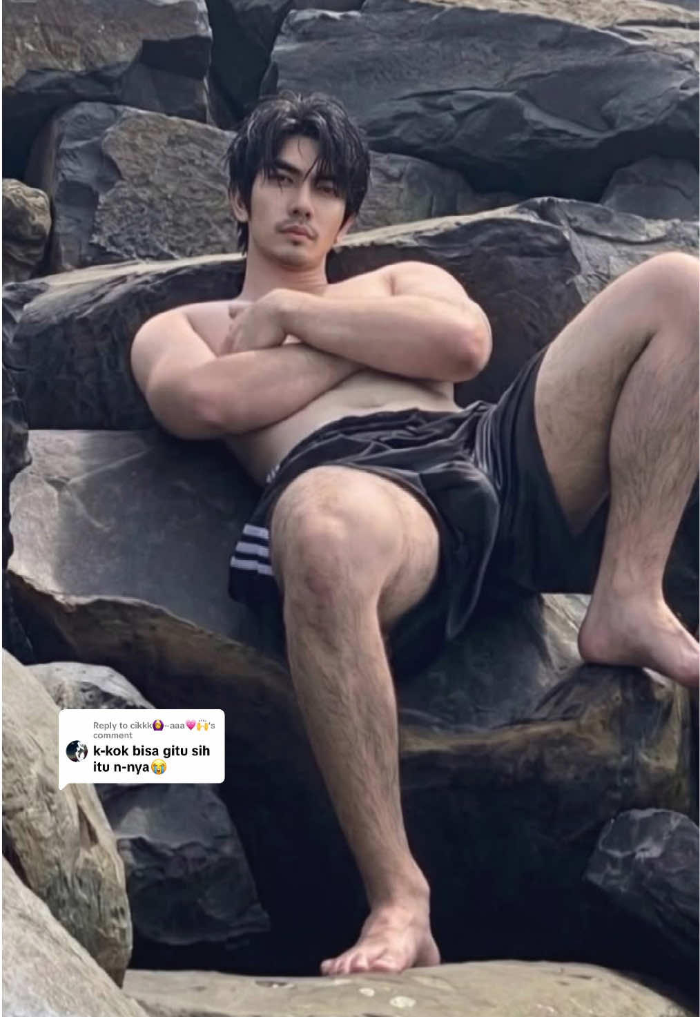 @imnotrobbot0