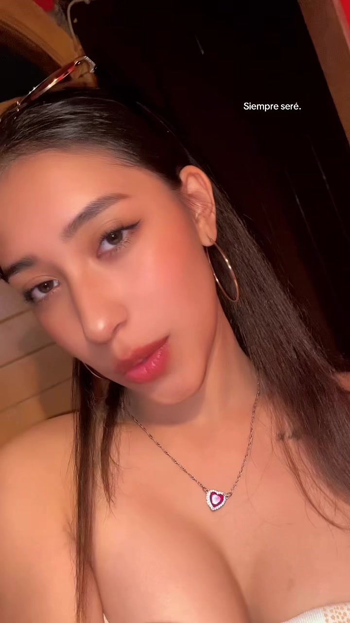 @anniedayane
