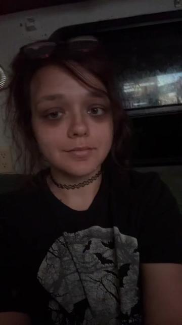 @🕸️screamqueen🕸️