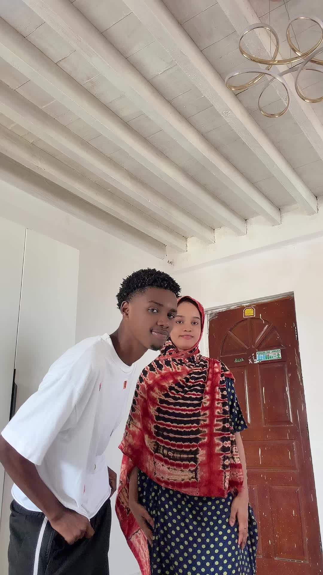 @naxwoqlpi