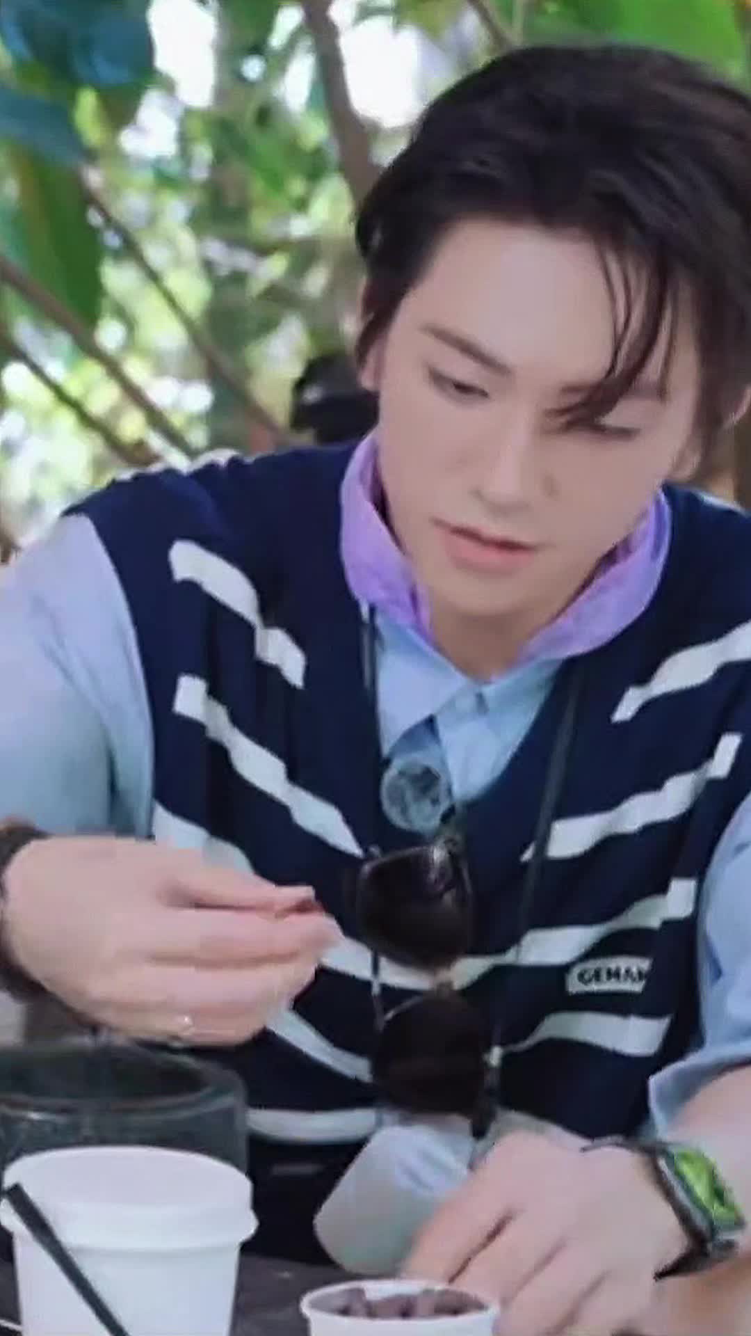 @๐