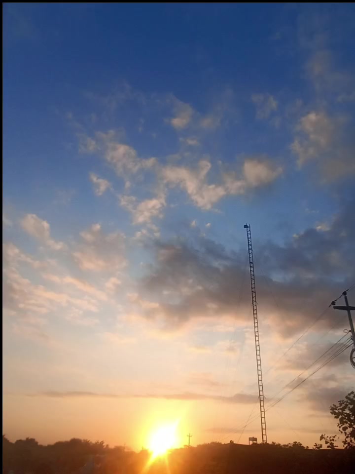 @LA Menor Navarro