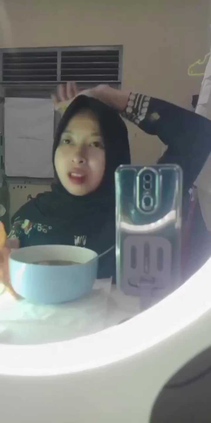 @Nuy .K.