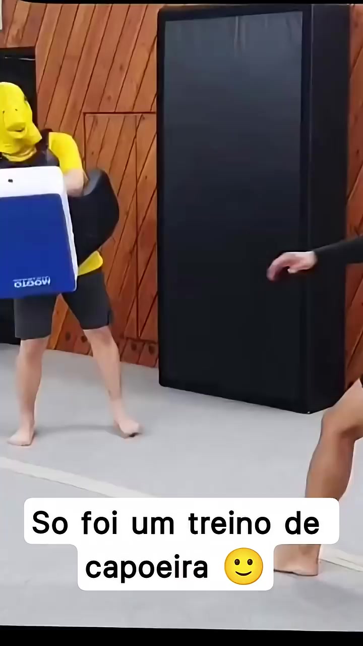 @Mauro acamb capoeira