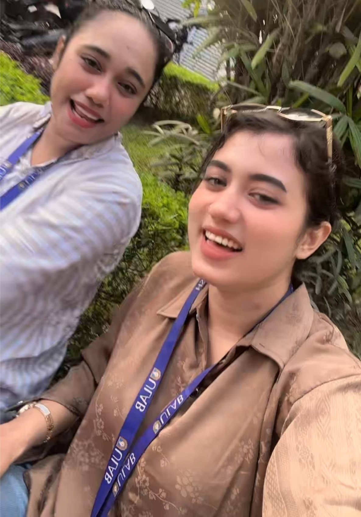 @RivaMoni
