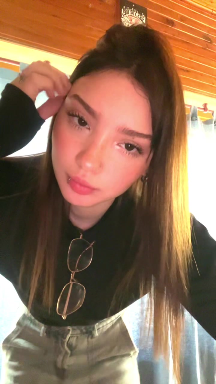 @anni <3