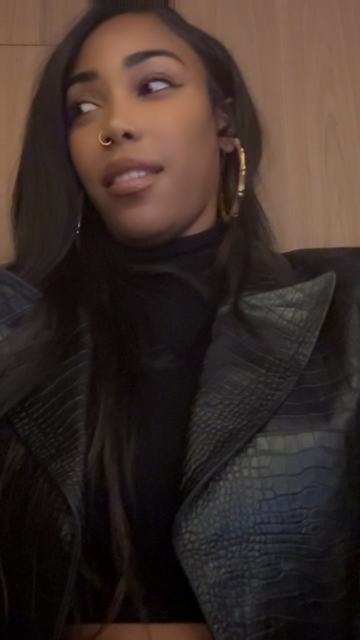 @AsiaB
